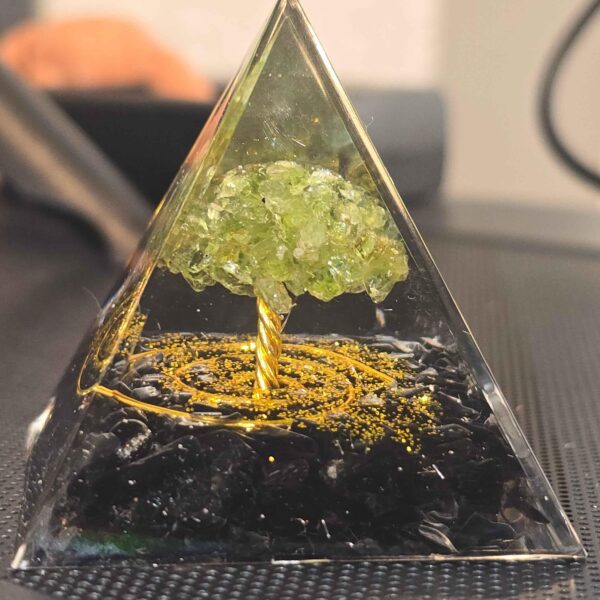 Energy Pyramid Orgonite Tree - Spiritual Crystal Healing Gift for Positive Energy