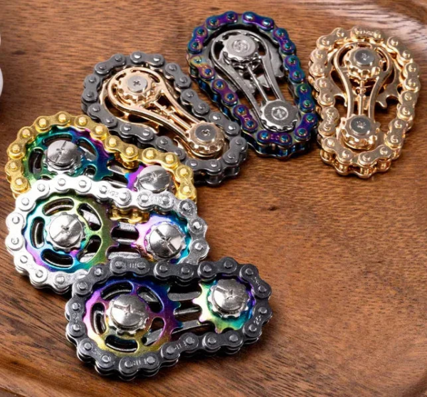 Bike Chain Fidget Spinner Toy - Silent Bearing Stress Relief Gadget for Focus & Relaxation