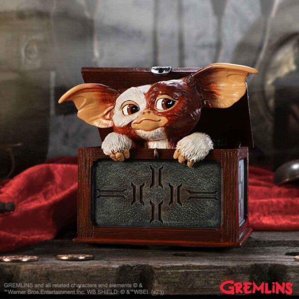 03 Official Gremlins Gizmo in a Box Figurine 12.5cm - Nemesis Now Mogwai Collectible