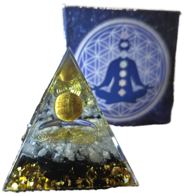 07 Energy Pyramid Orgonite Ball Tree - Crystal Healing Gift